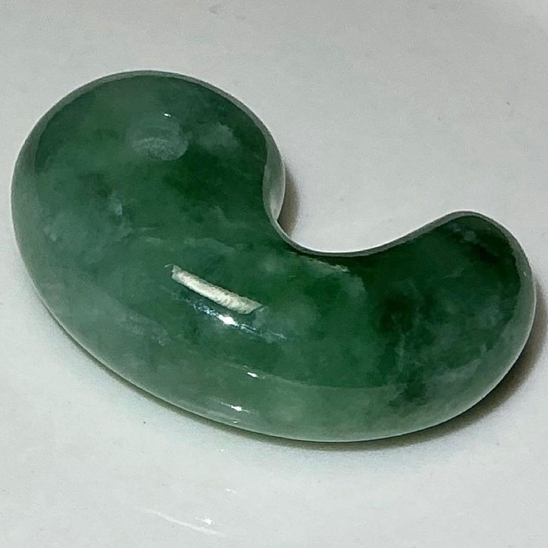糸魚川翡翠　金山谷　勾玉　1点のみ‼︎