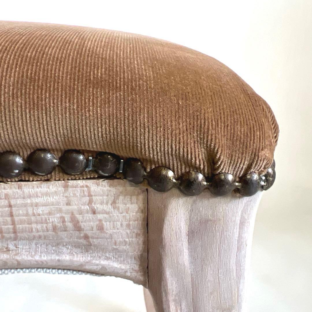 猫脚スツール・茶色 木製フレーム