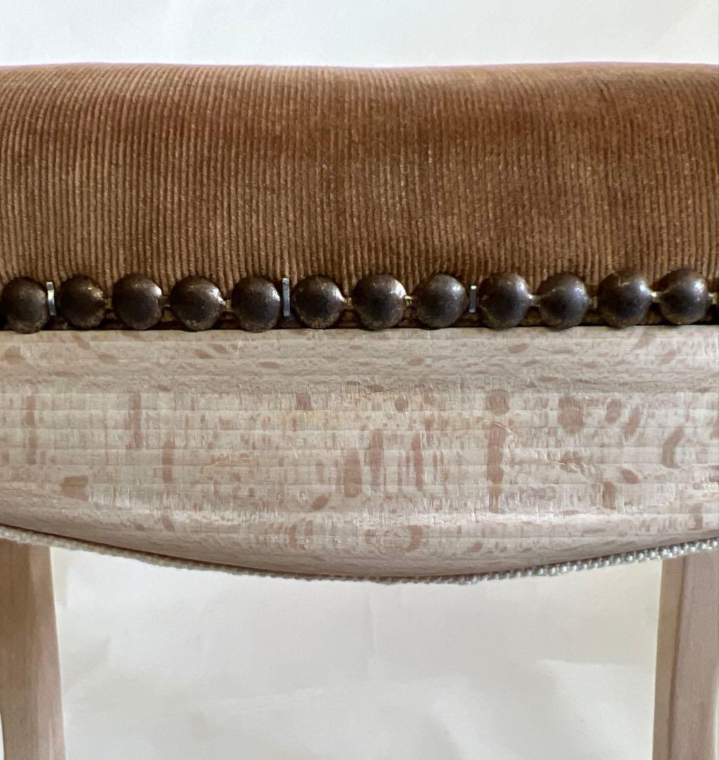 猫脚スツール・茶色 木製フレーム