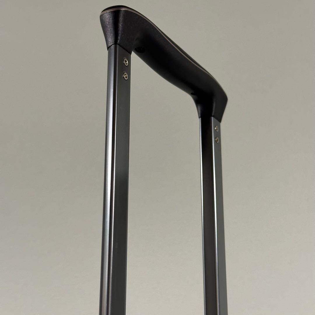 匿名発送　デルセー　DELSEY　キャリーケース　機内持込みサイズ