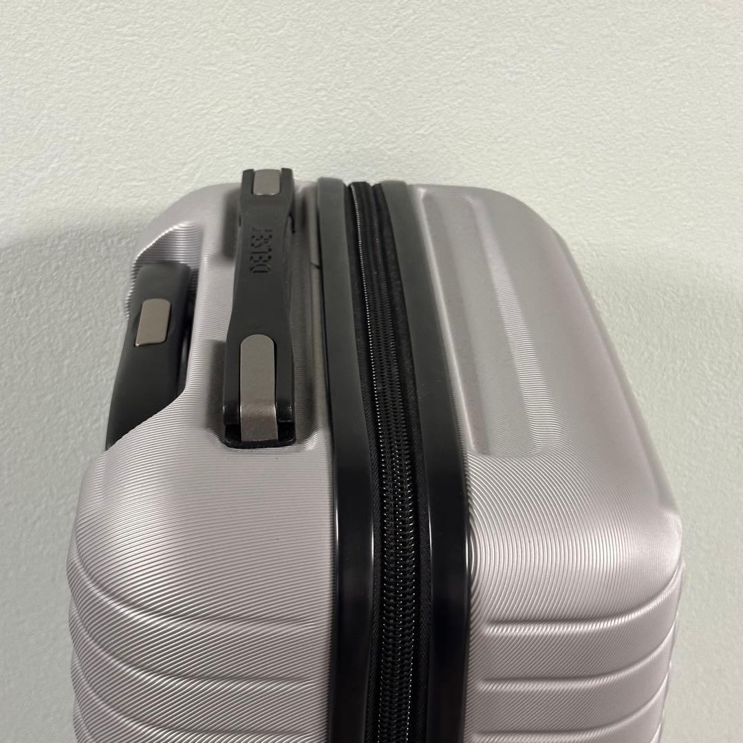 匿名発送　デルセー　DELSEY　キャリーケース　機内持込みサイズ