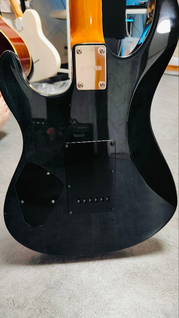 YAMAHA　ヤマハ　パシフィカ 612VIIFM