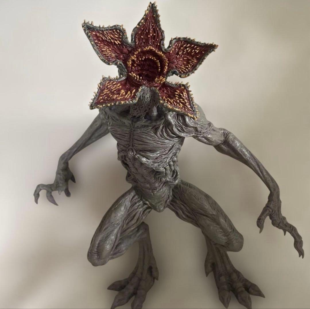 一番くじA賞 ストレンジャーシングス　 デモゴルゴン リペイント