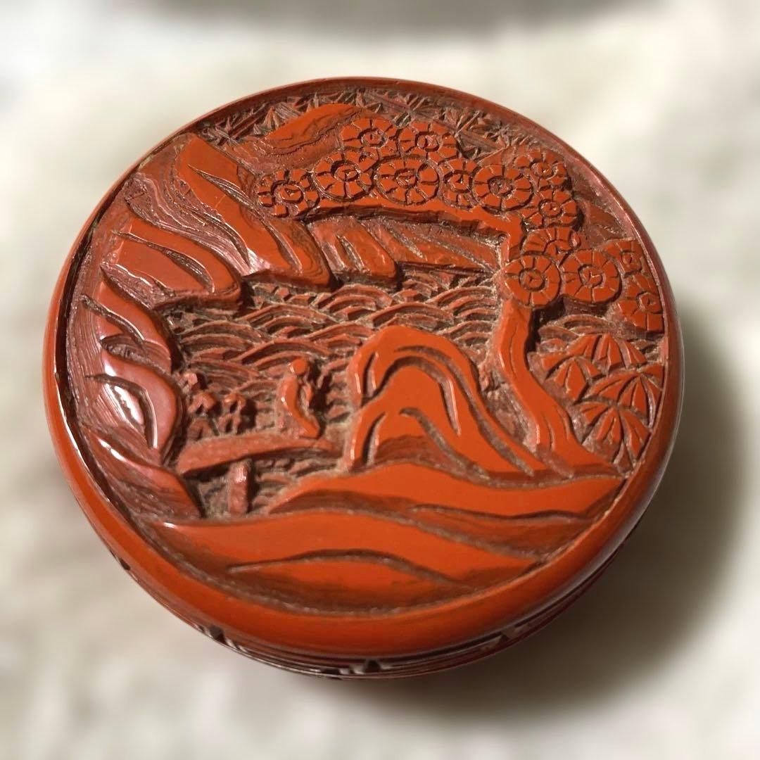 J-14 香合　芳山銘　堆朱　茶道具　共箱付　アンティーク　雑貨　美術品　工芸品