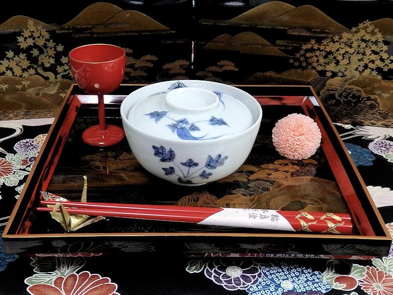 古伊万里　染付　人参に蝶の図　蓋茶碗 江戸期　C452AS-CAy