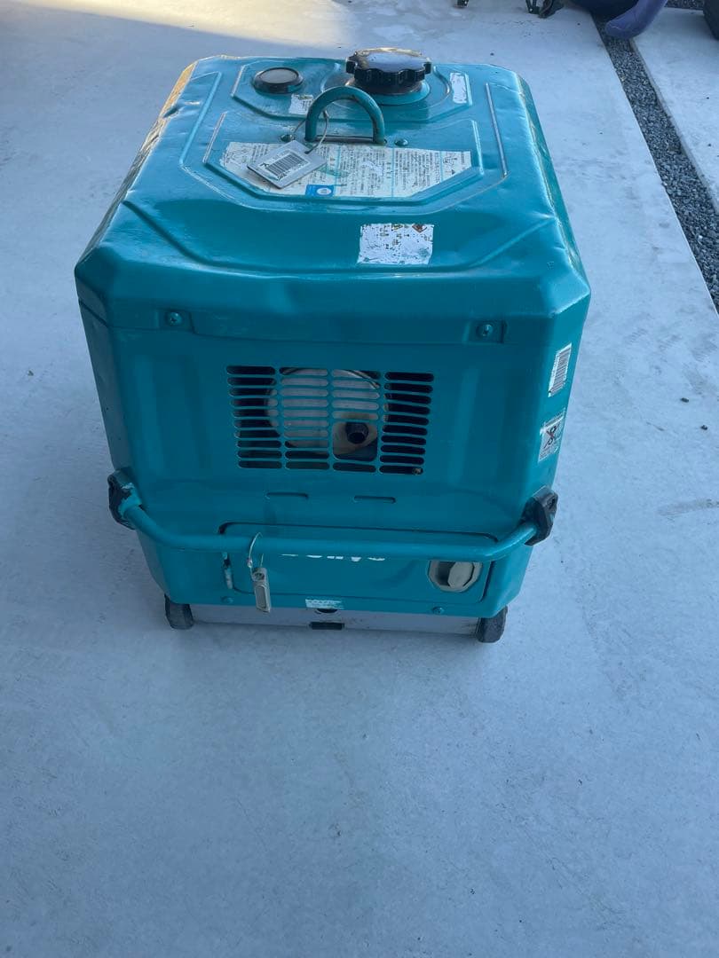 DENYO インバータ防音 ガソリン発電機 GA-2800ES-IV実動品