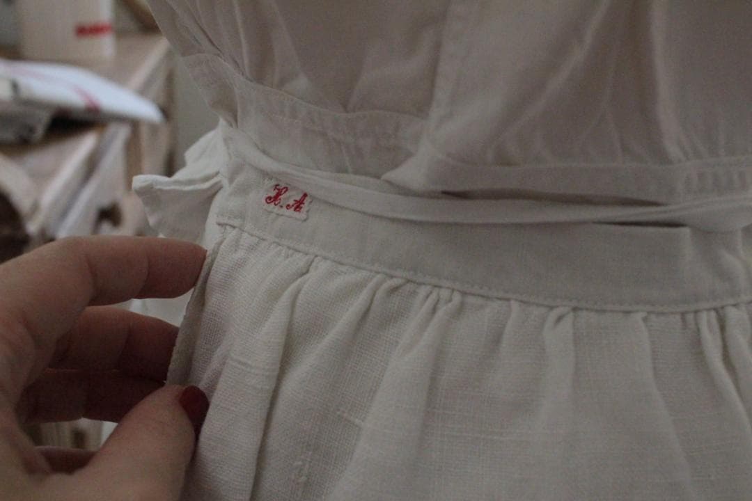 フランスアンティーク/タブリエ・ギャザーリネンエプロン/H・A