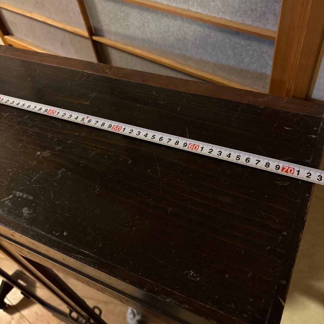 木製ガラス扉キャビネット