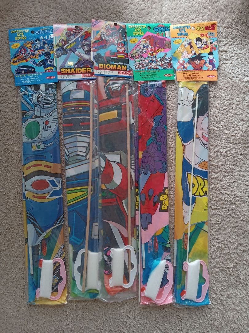 お正月　凧 たこ カイト アニメ　ヒーロー　キャラクター　おもちゃ　子供