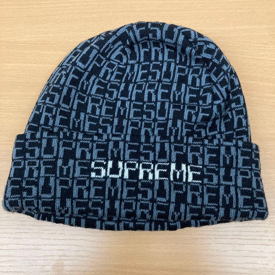 Supremeニット帽