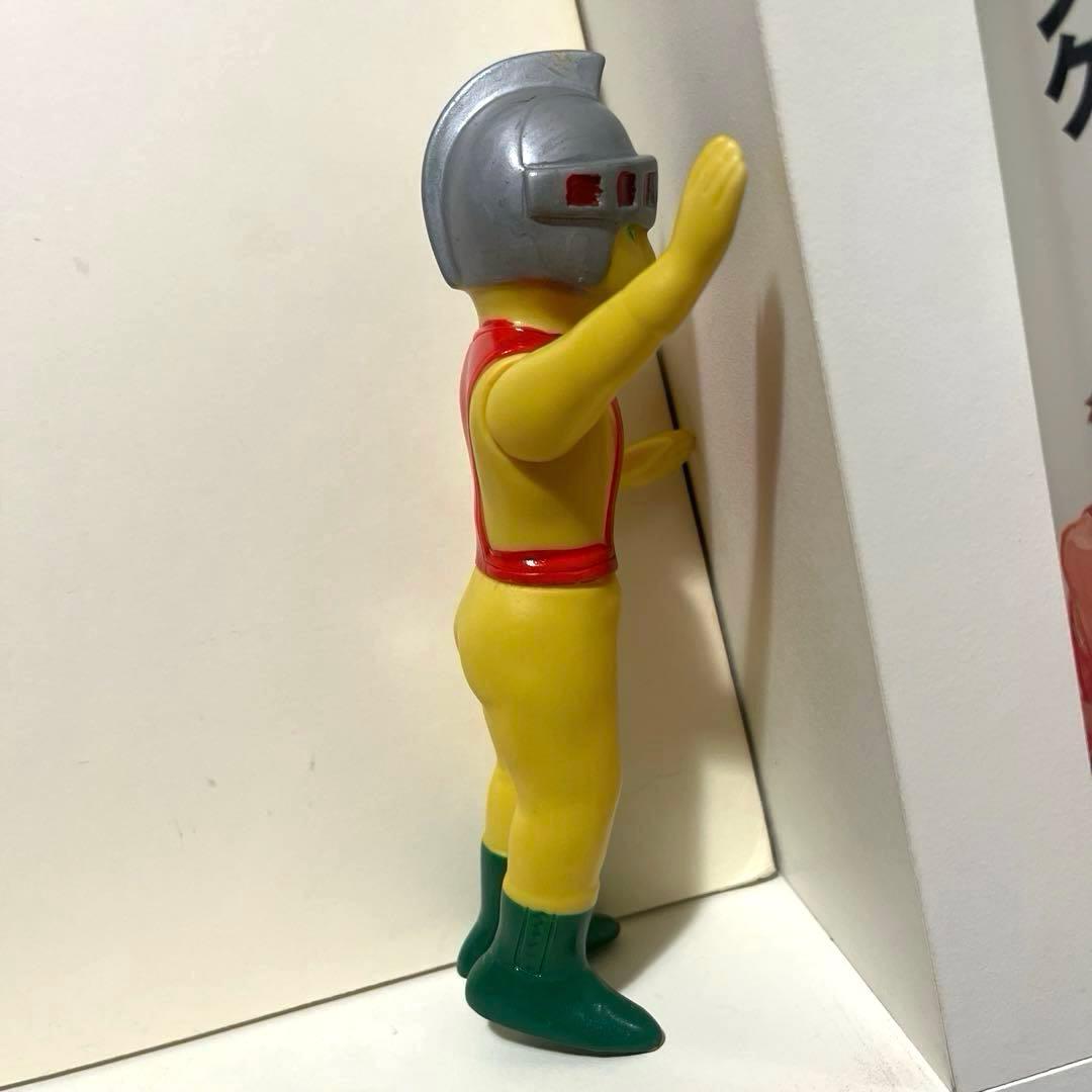 無版権 シルバー仮面 黄色 パチソフビ 盆踊りタイプ フィギュア 当時物