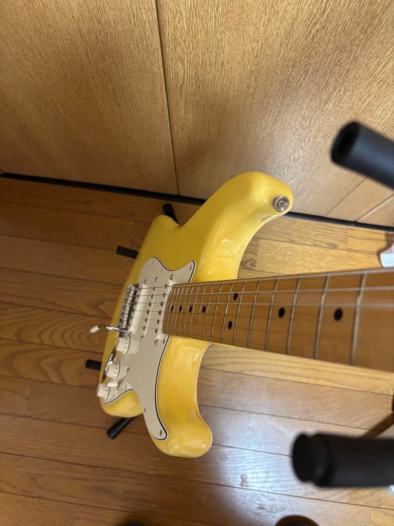 フェンダーplayerストラトキャスターメキシコ(バタークリーム) 新品同様！