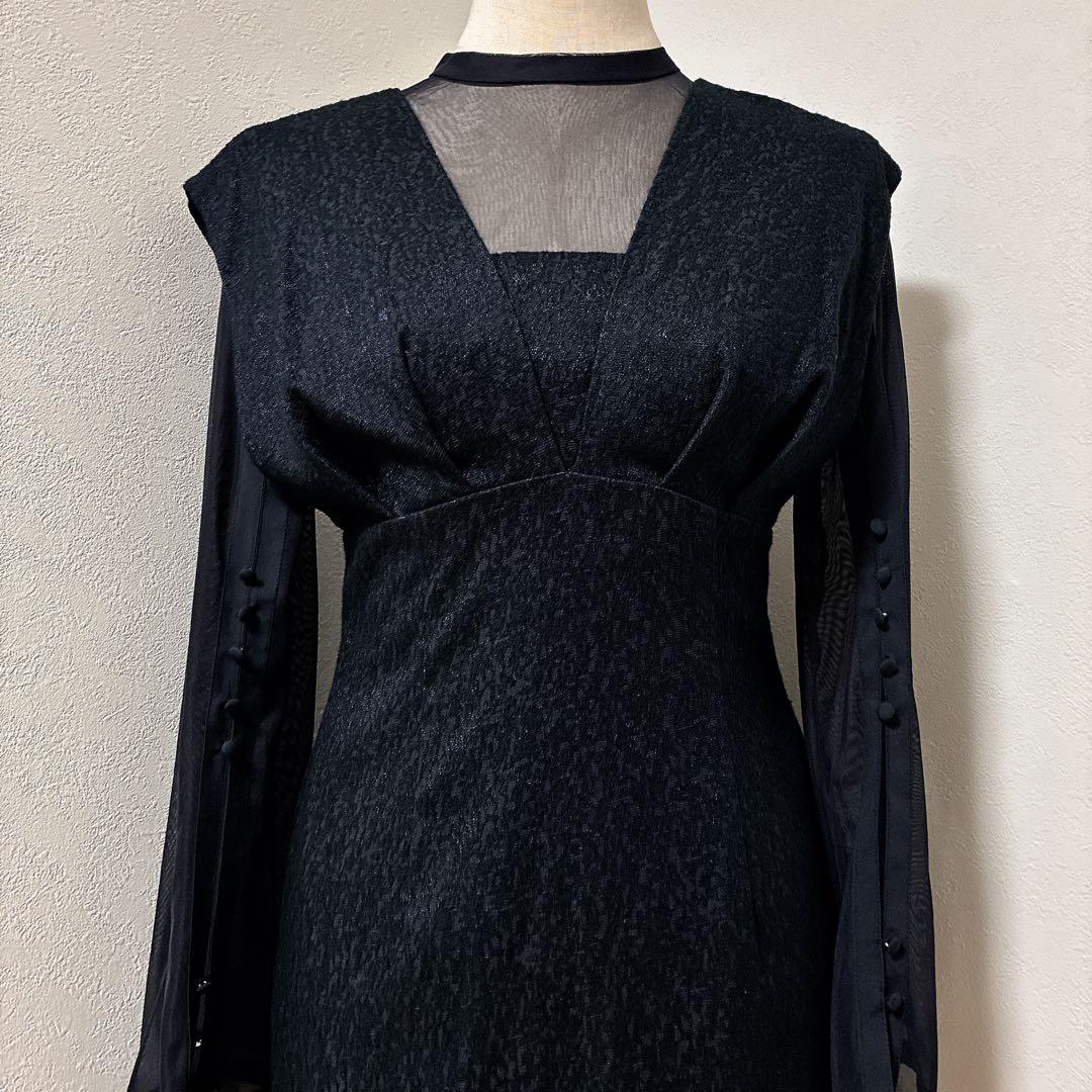 Vラインジャガードドレス / V line jacquard dress