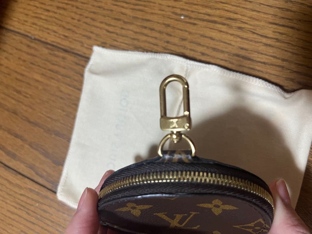 Louis Vuitton モノグラムのケース