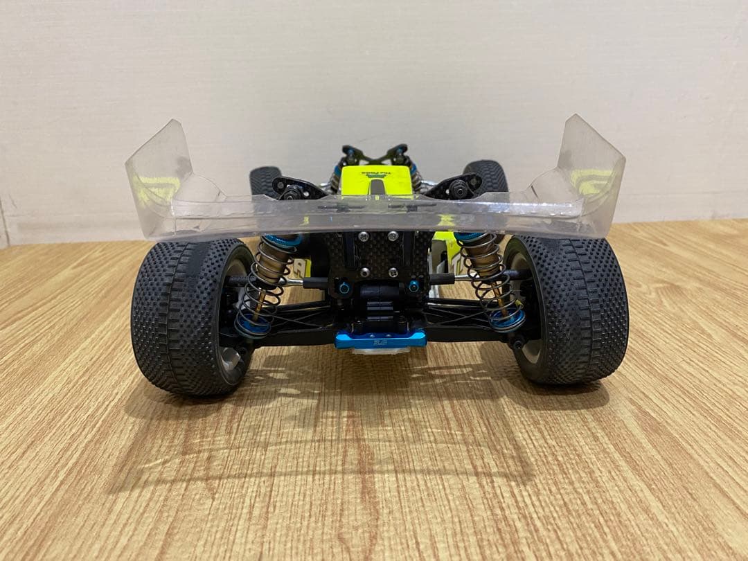 タミヤ　TRF211XM