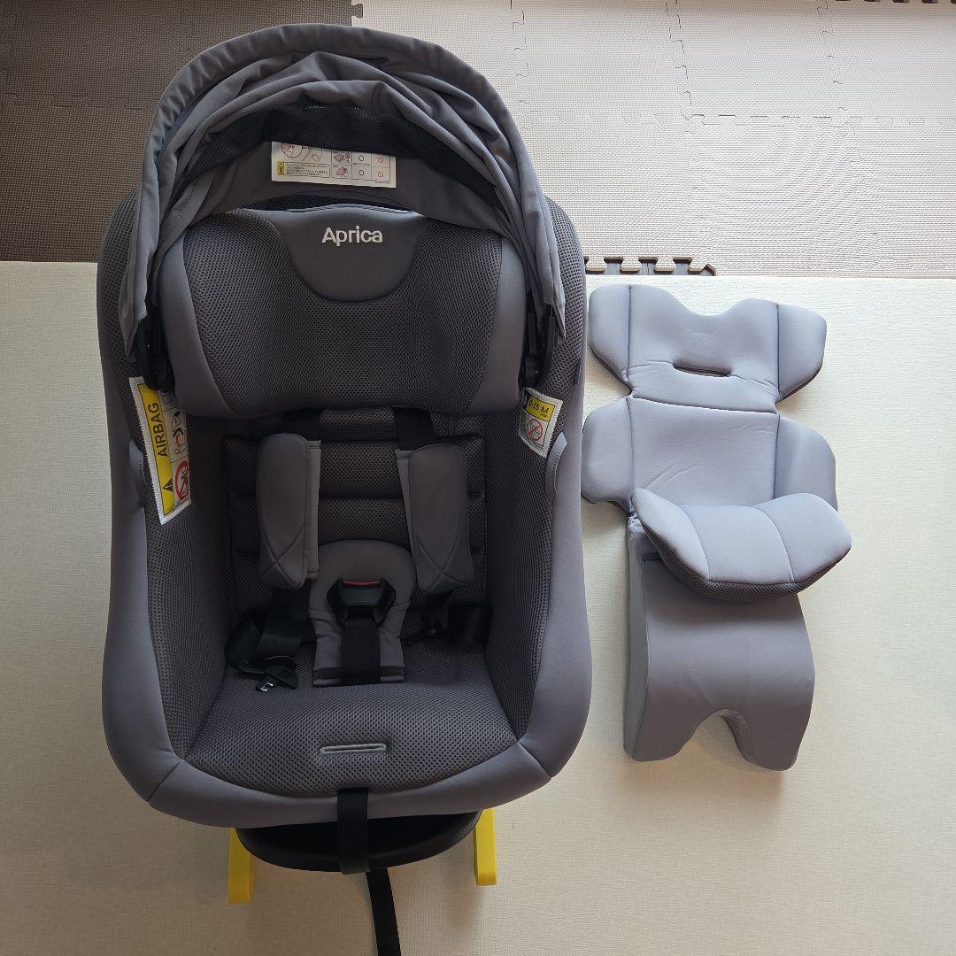 Aprica クルリラフィットISOFIX 360度回転　チャイルドシート
