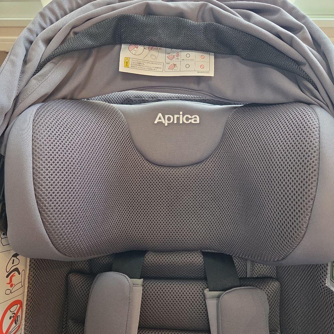 Aprica クルリラフィットISOFIX 360度回転　チャイルドシート