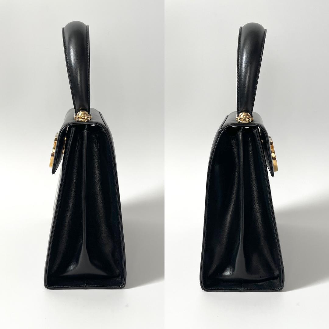 フェラガモ ガンチーニ ミニ台形 ハンドバッグ 黒 ゴールド金具 フォーマル