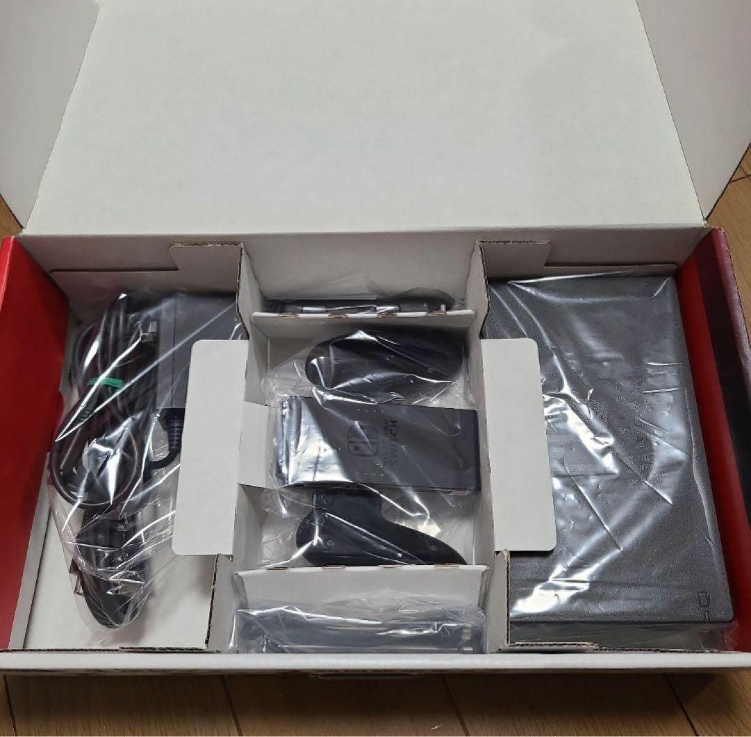 Nintendo Switch 本体 ネオンブルー・ネオンレッド 箱のみ