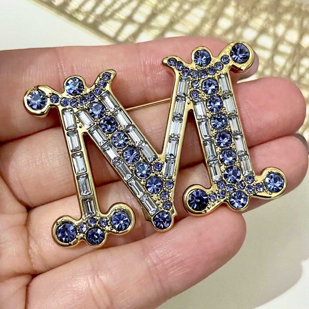 本当に素敵！Max mara クリスタル　ライラック　ブローチ ポーチなし