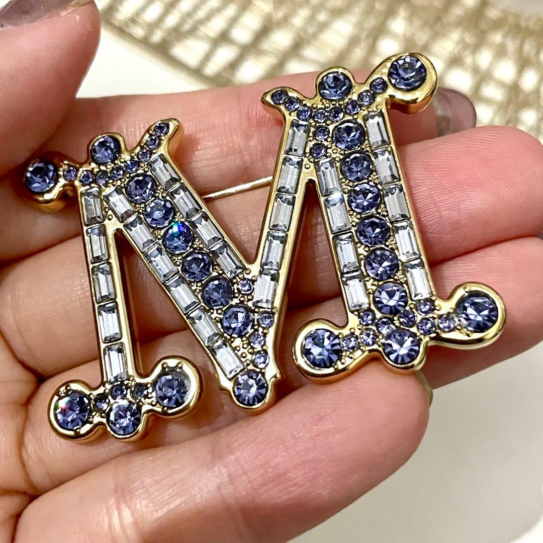 本当に素敵！Max mara クリスタル　ライラック　ブローチ ポーチなし