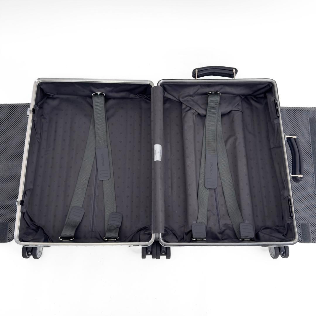 リモワ クラシック キャビンS 33L 機内持ち込み 4輪 TSAロック アルミ