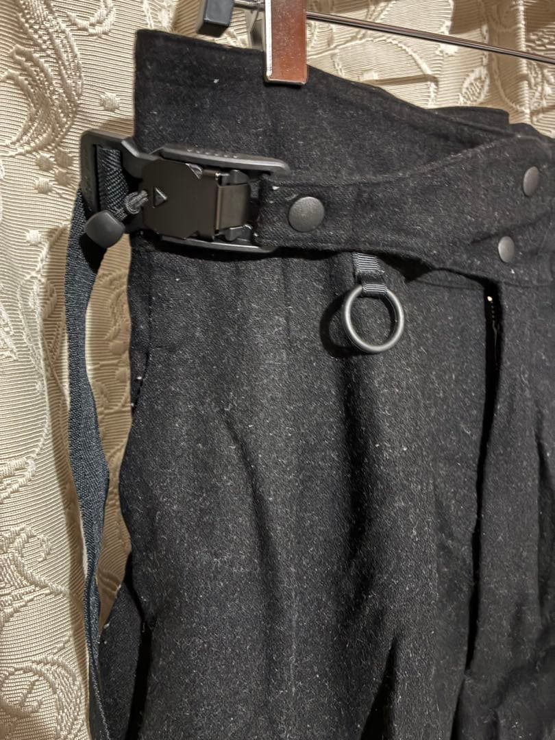 Y-3 クロップド　ウールパンツ