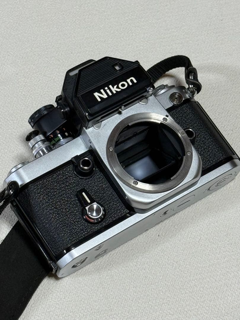 Nikon 一眼レフカメラ F2 フォトミック　レンズ二本付き