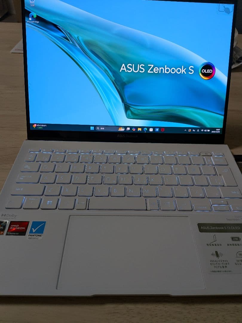 ASUS Zenbook S OLED ノートPC リファインドホワイト