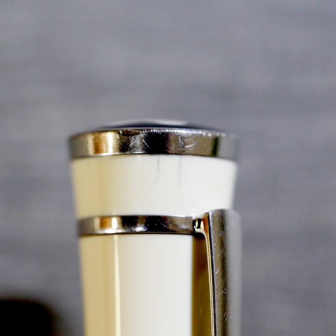 【限定品 料込み】モンブラン ボールペン グレタガルボ 真珠 パール