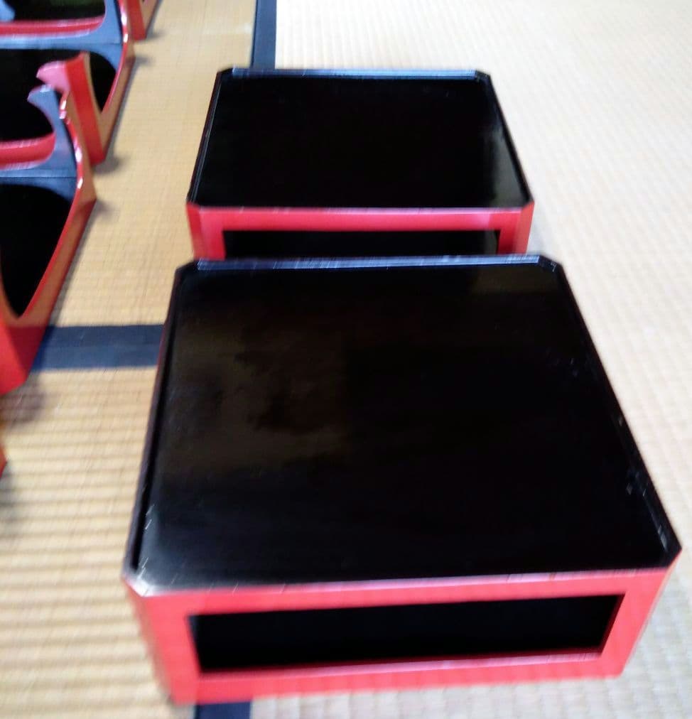 角膳　会席膳　朱色　木製　漆器　 大小2セット　大10膳小２膳