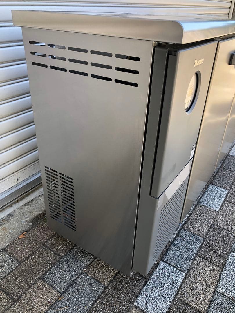 美品❗️ 業務用　台下冷蔵庫　大和冷機　2024年製