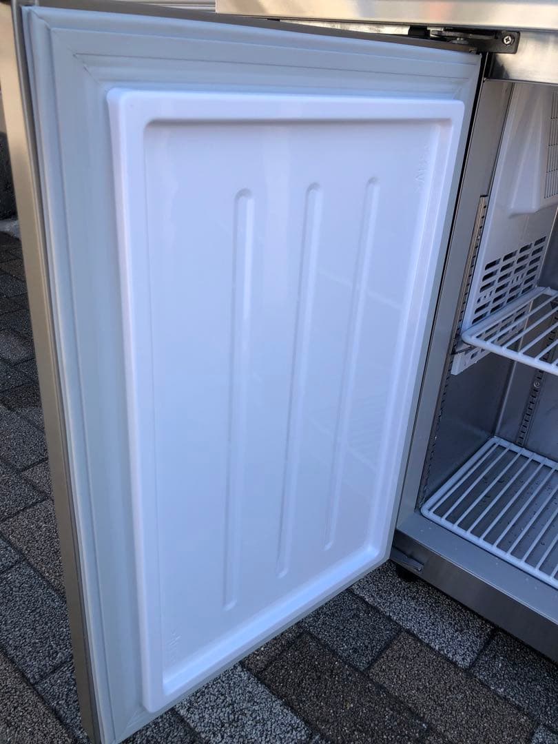 美品❗️ 業務用　台下冷蔵庫　大和冷機　2024年製