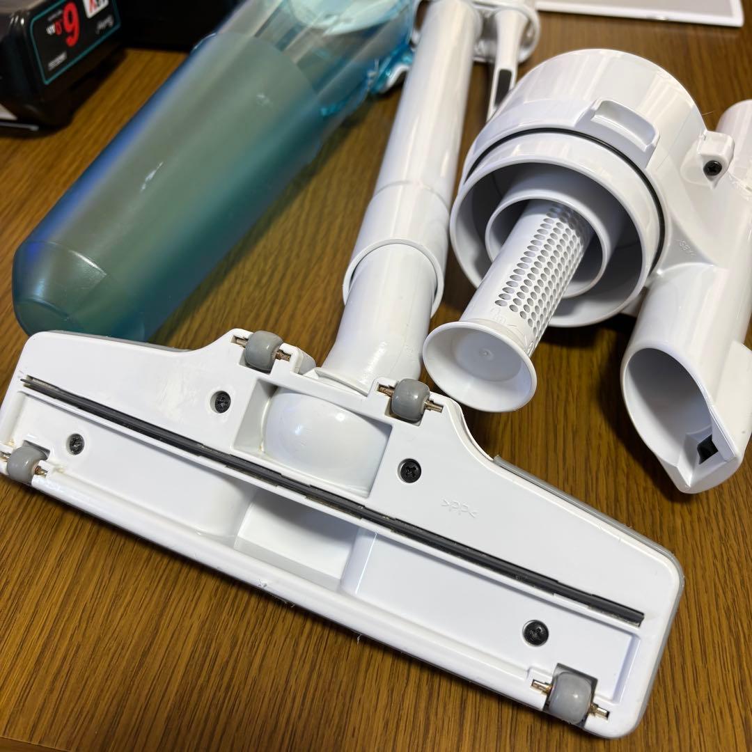 【動作確認済】MAKITA マキタ CL281FD コードレス掃除機／付属品