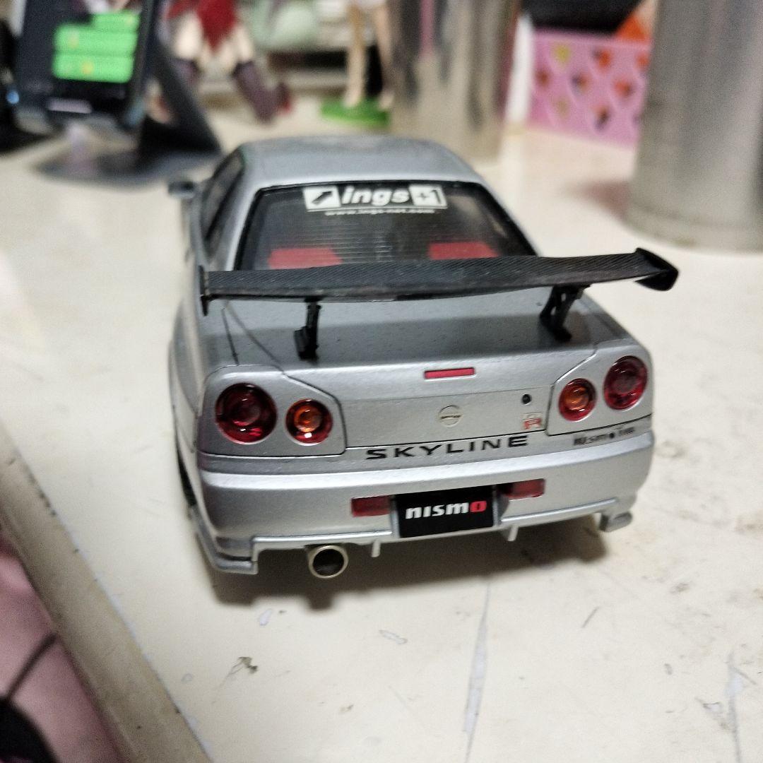 Nissan Skyline GT-R R34 シルバー