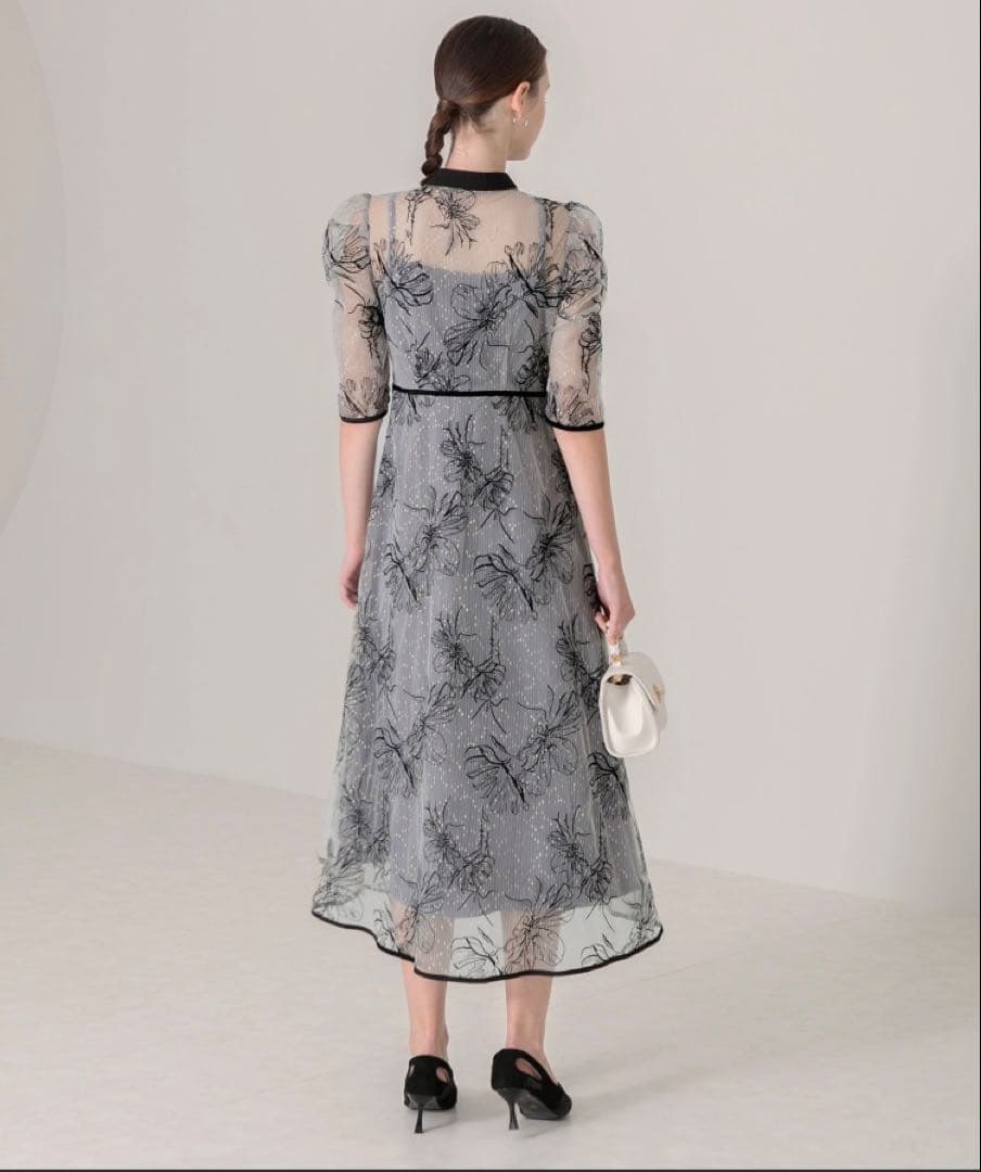 LEJA 配色パイピングプチハイネック花柄刺繍ラメレースロング丈ドレスワンピース