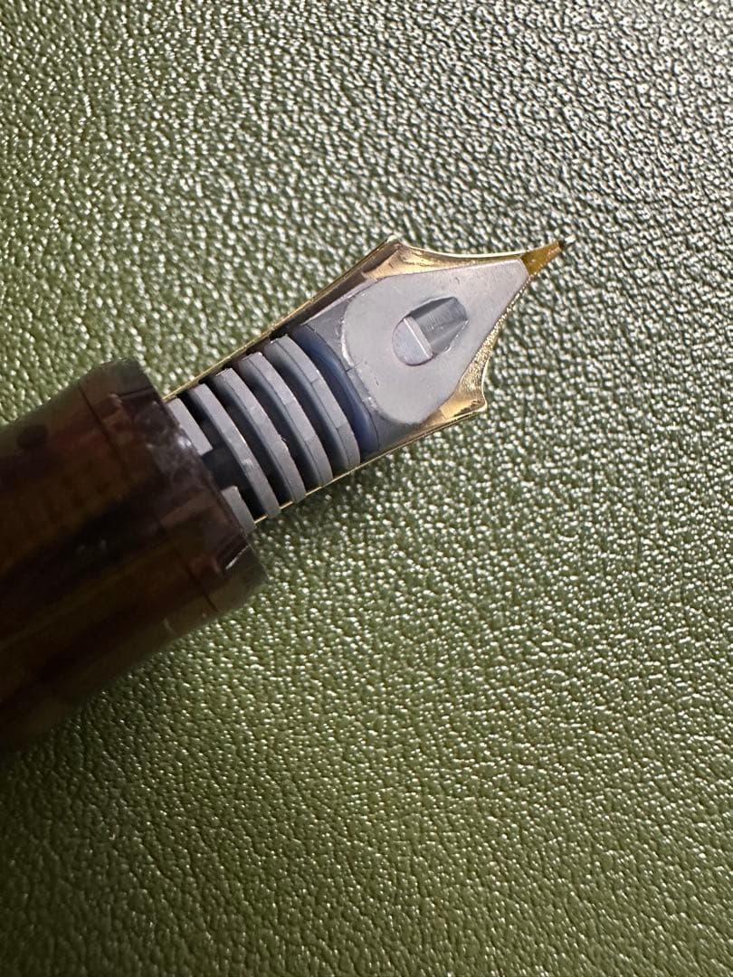 PILOT パイロット2024株主優待　万年筆　CUSTOM74 (F)