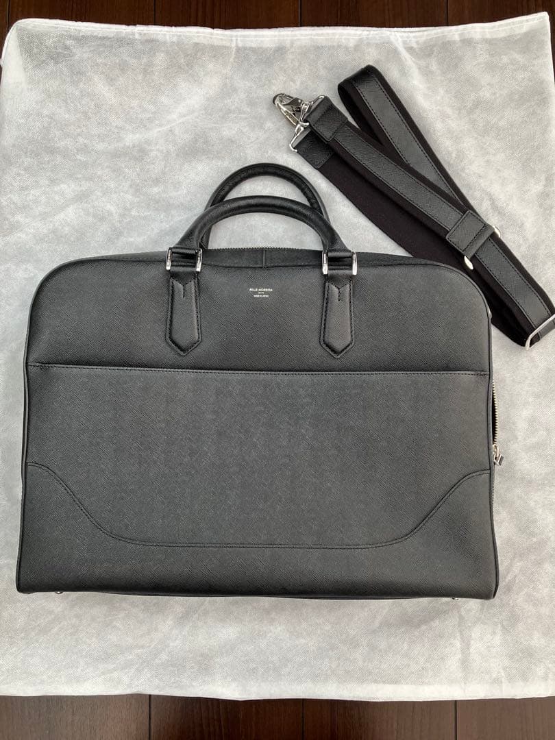 美品　ペッレモルビダ　キャピターノ　ビジネスバッグ　※12/25 12時まで