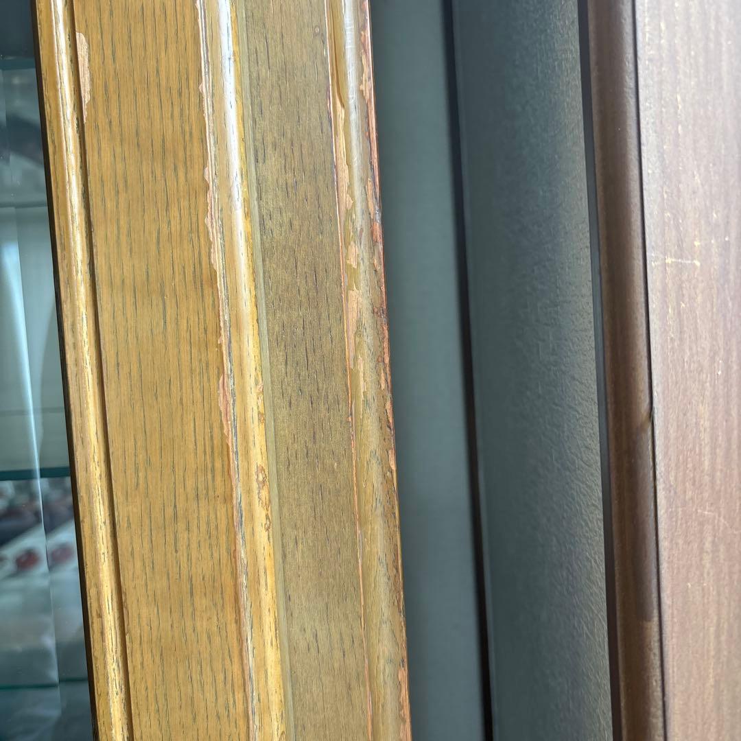 高級家具　passionブランド　縦型　カップポード　飾り棚照明付　背面鏡棚5