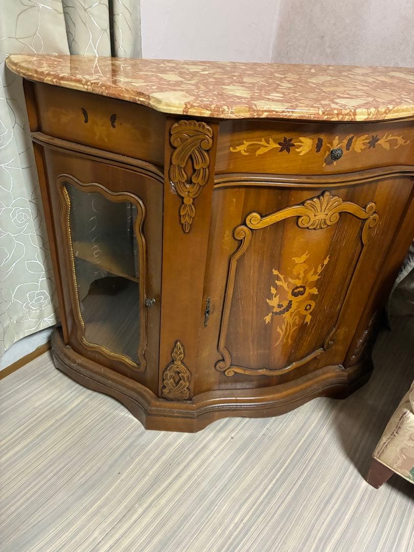 イタリア　アンティーク　サイドボード　キャビネット　象嵌　大理石