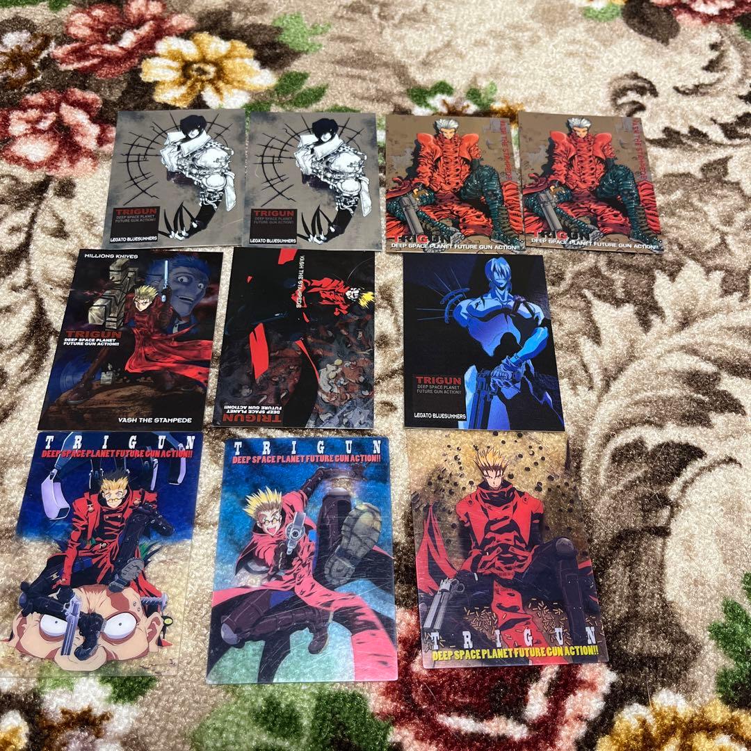 トライガントレーディングカードなど