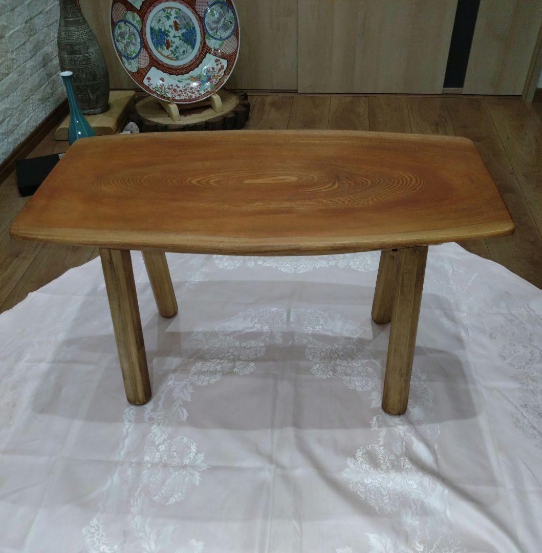 ケヤキのテーブル⑱　ケヤキ一枚板の模様が綺麗なテーブル