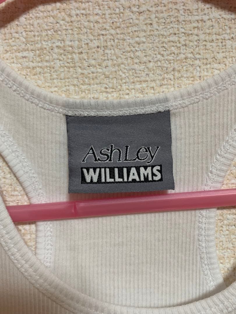 AshLey Williams 3Dリボン　タンクトップ
