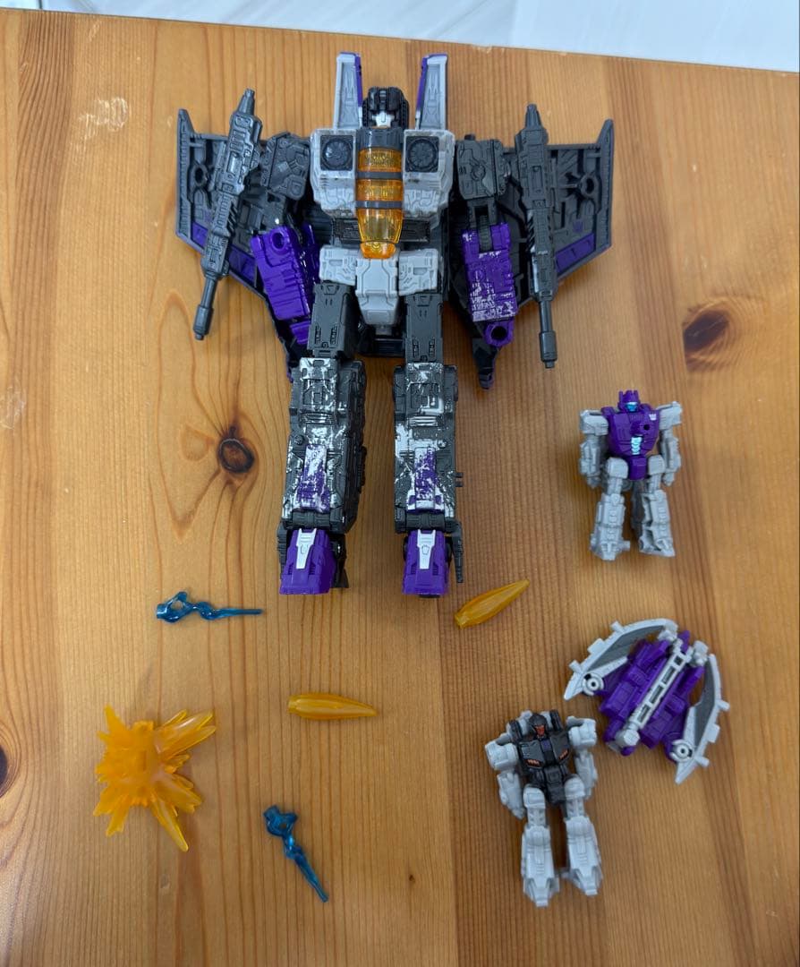 タ*オ様 トランスフォーマー シージ シリーズ サンダークラッカー スカイワープ