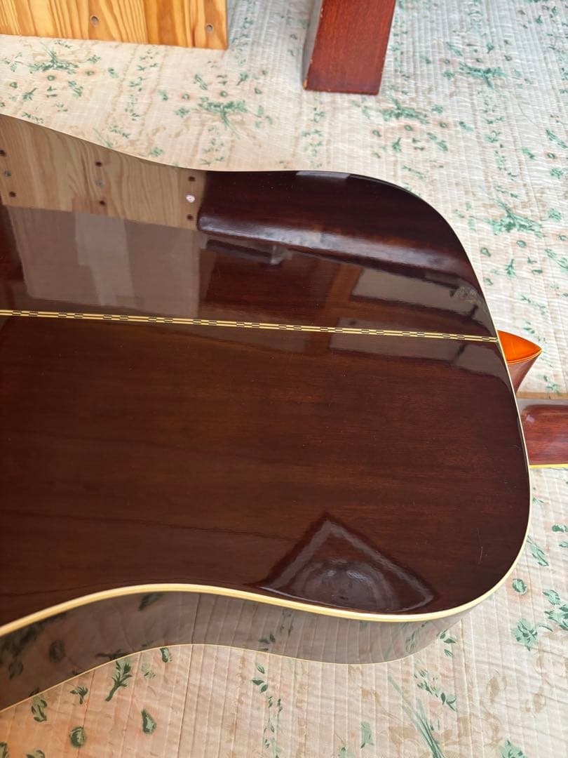 【美品】Morris モーリス アコースティックギター W20ハードケース付き