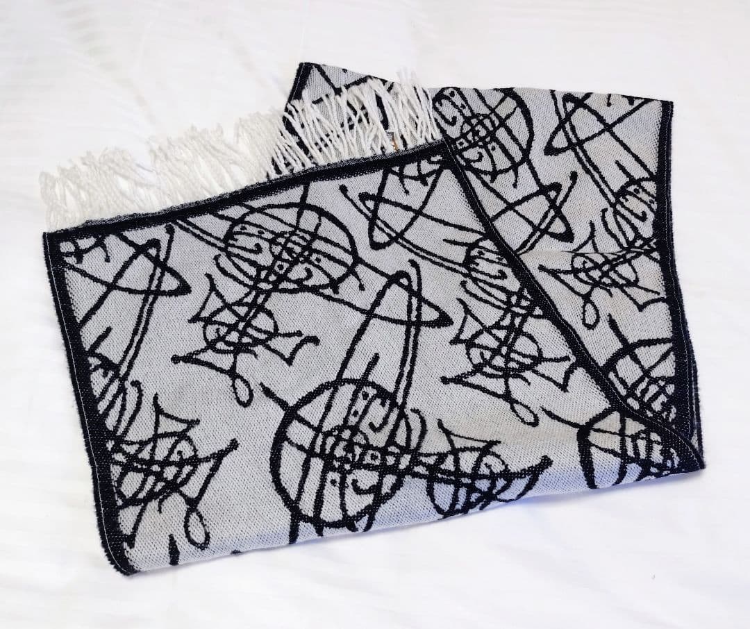 Vivienne Westwood グレー ブラック マフラー　オーブ　ロゴ総柄