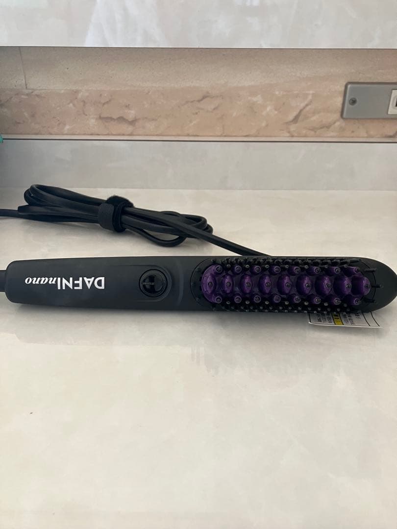 DAFNI nano ブラシ型ヘアアイロン DH1.6N