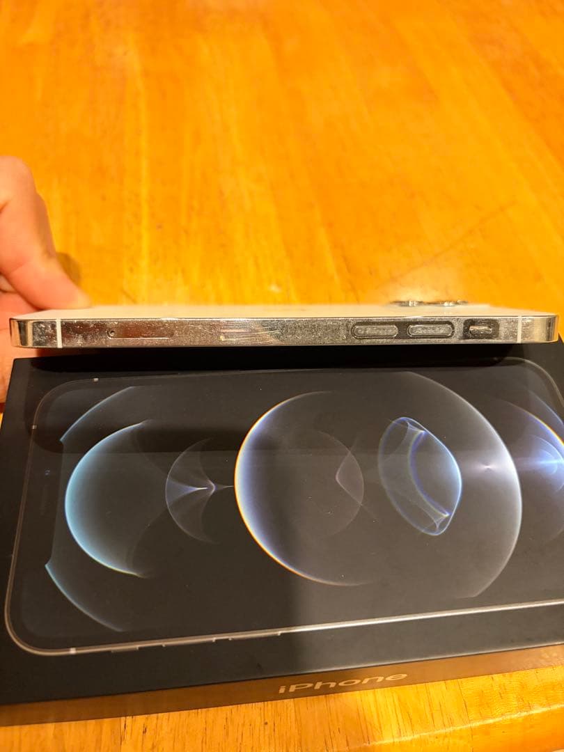 iPhone 12 Pro 256GB シルバー 本体　ジャンク