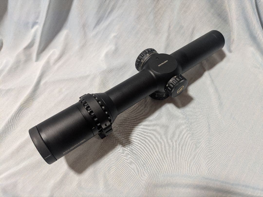 トイガン Vector optics 1-6x28 FFP SCFF-31