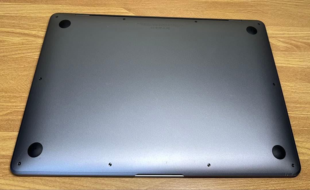 美品 Macbook Air 2018,13inch,メモリ16,SSD 512